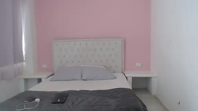 Snapshot of Gabycutee chatting on December 19, 2025, 7:10 pm Gabycutee online show from December 19, 2025, 7:10 pm
