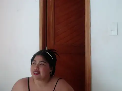 Snapshot of Gabycutee chatting on February 4, 2026, 7:53 pm Gabycutee online show from February 4, 2026, 7:53 pm