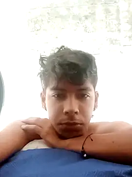 Snapshot of Elputas chatting on November 6, 2025, 3:46 pm Elputas online show from November 6, 2025, 3:46 pm