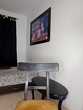 Snapshot of Antonella2_m chatting on February 19, 2025, 1:06 pm Antonella2 m online show from February 19, 2025, 1:06 pm