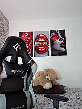 Snapshot of Antonella2_m chatting on September 11, 2025, 1:11 pm Antonella2 m online show from September 11, 2025, 1:11 pm