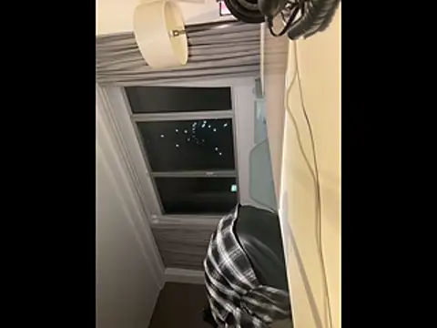 Snapshot of Abby_bella09 chatting on November 9, 2025, 11:03 pm Abby bella09 online show from November 9, 2025, 11:03 pm