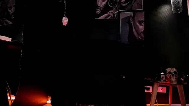 Agnes jones  online show from September 11, 2025, 10:10 pm