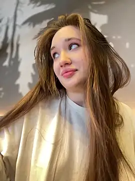 Snapshot of Holly_Molii chatting on January 26, 2025, 7:21 am Holly Molii online show from January 26, 2025, 7:21 am