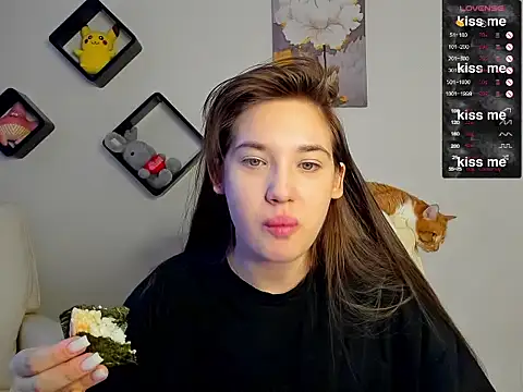 Snapshot of Holly_Molii chatting on February 5, 2025, 7:29 am Holly Molii online show from February 5, 2025, 7:29 am