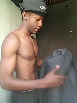 Snapshot of king_kgosiey55 chatting on July 2, 2026, 11:05 am king kgosiey55 online show from July 2, 2026, 11:05 am