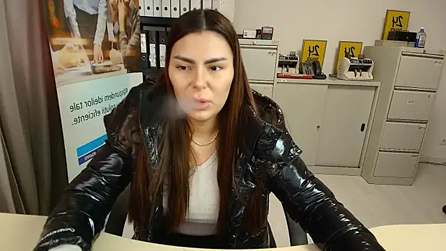 Snapshot of kilenyapatrice chatting on February 5, 2025, 11:02 am kilenyapatrice online show from February 5, 2025, 11:02 am