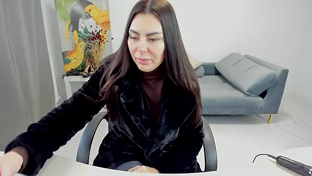 kilenyapatrice online show from January 11, 2026, 12:10 pm