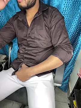 Snapshot of sexyboy09 chatting on December 17, 2024, 11:39 am sexyboy09 online show from December 17, 2024, 11:39 am