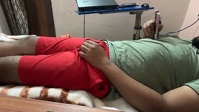 Snapshot of sexyboy09 chatting on November 1, 2025, 6:37 am sexyboy09 online show from November 1, 2025, 6:37 am