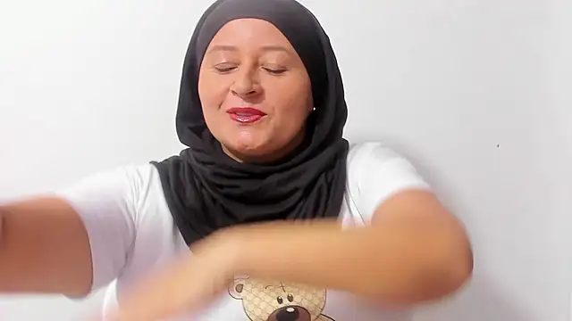 azahara musli online show from January 8, 2026, 10:12 pm