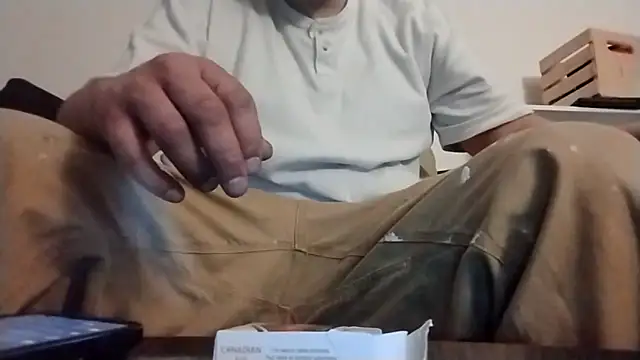 ShakeyJ87 online show from February 19, 2026, 7:48 am
