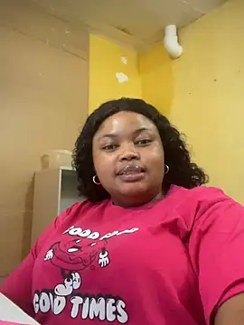 Snapshot of Curveysinaa chatting on March 1, 2025, 11:17 am Curveysinaa online show from March 1, 2025, 11:17 am