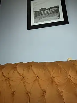 Snapshot of Curveysinaa chatting on March 9, 2025, 2:43 pm Curveysinaa online show from March 9, 2025, 2:43 pm