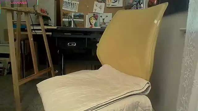 Snapshot of naughtyonbicycle chatting on July 12, 2026, 1:13 pm naughtyonbicycle online show from July 12, 2026, 1:13 pm