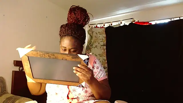 Snapshot of sarhita_cocoa chatting on September 11, 2025, 4:07 pm sarhita cocoa online show from September 11, 2025, 4:07 pm