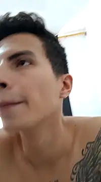 Snapshot of Velk_hot chatting on December 4, 2024, 7:34 pm Velk hot online show from December 4, 2024, 7:34 pm