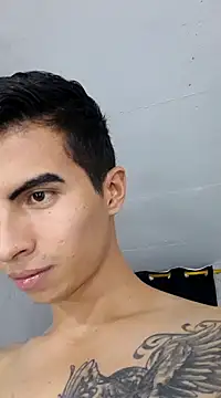 Snapshot of Velk_hot chatting on December 8, 2024, 9:30 pm Velk hot online show from December 8, 2024, 9:30 pm