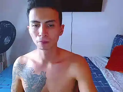 Velk hot online show from April 30, 2026, 8:26 pm