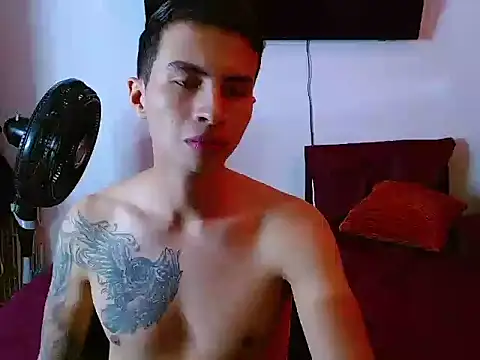 Snapshot of Velk_hot chatting on June 19, 2026, 1:59 pm Velk hot online show from June 19, 2026, 1:59 pm