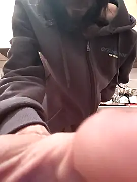 Snapshot of vulpe8400 chatting on November 23, 2025, 10:31 pm vulpe8400 online show from November 23, 2025, 10:31 pm