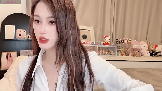 Snapshot of Neyllar chatting on February 12, 2025, 4:22 pm Neyllar online show from February 12, 2025, 4:22 pm