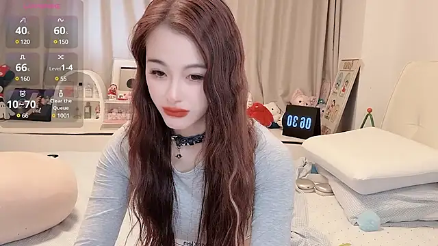 Snapshot of Neyllar chatting on February 23, 2025, 10:31 pm Neyllar online show from February 23, 2025, 10:31 pm