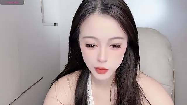 Snapshot of Neyllar chatting on September 19, 2025, 11:44 am Neyllar online show from September 19, 2025, 11:44 am