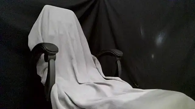 Snapshot of Bo-Qiang chatting on November 23, 2025, 4:51 pm Bo-Qiang online show from November 23, 2025, 4:51 pm