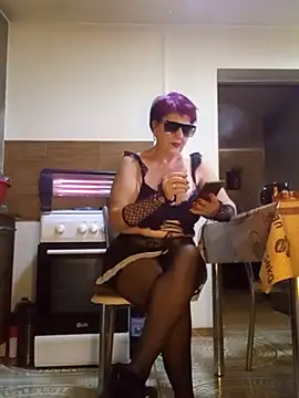 Ely Elenita online show from November 25, 2025, 10:15 am