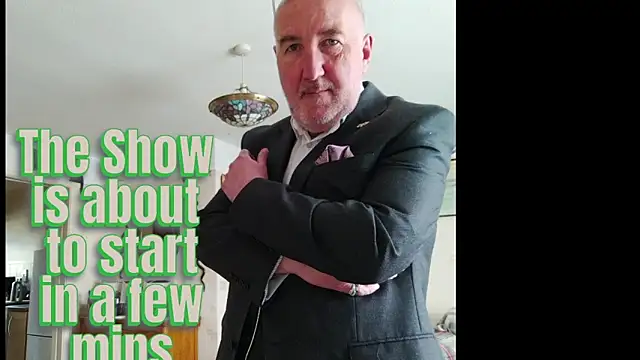 Adamdaddybear online show from March 31, 2026, 7:09 am