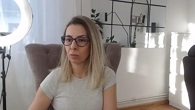 Snapshot of SukyGirl chatting on January 27, 2025, 1:41 pm SukyGirl online show from January 27, 2025, 1:41 pm