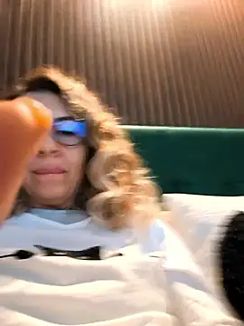 SukyGirl online show from January 16, 2026, 6:39 am