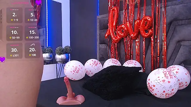 Snapshot of stefany_bro chatting on February 15, 2025, 11:28 am stefany bro online show from February 15, 2025, 11:28 am