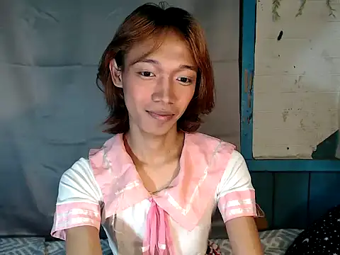 Snapshot of imtwinky chatting on October 3, 2025, 10:45 am imtwinky online show from October 3, 2025, 10:45 am