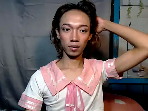 Snapshot of imtwinky chatting on October 8, 2025, 12:14 pm imtwinky online show from October 8, 2025, 12:14 pm