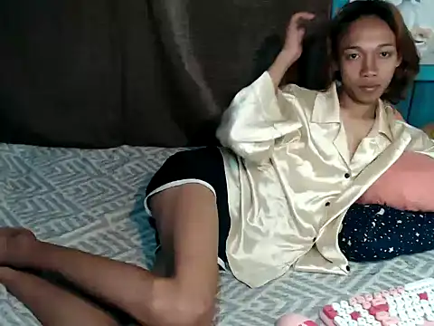 Snapshot of imtwinky chatting on October 27, 2025, 3:49 pm imtwinky online show from October 27, 2025, 3:49 pm