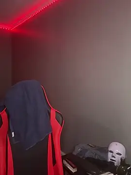 Snapshot of Festivitiesking1 chatting on May 12, 2026, 2:41 am Festivitiesking1 online show from May 12, 2026, 2:41 am