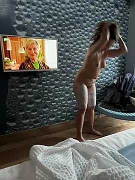 Snapshot of ItalianiMuli chatting on January 25, 2025, 3:20 pm ItalianiMuli online show from January 25, 2025, 3:20 pm