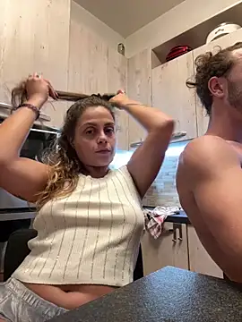 Snapshot of ItalianiMuli chatting on September 14, 2025, 9:25 pm ItalianiMuli online show from September 14, 2025, 9:25 pm