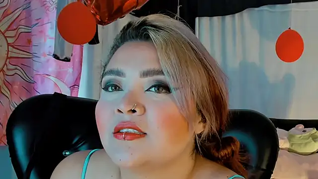 Snapshot of Agatha_humidity chatting on February 19, 2025, 7:16 pm Agatha humidity online show from February 19, 2025, 7:16 pm