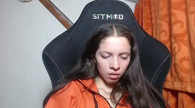 Snapshot of sweetdam12 chatting on February 12, 2025, 9:54 pm sweetdam12 online show from February 12, 2025, 9:54 pm