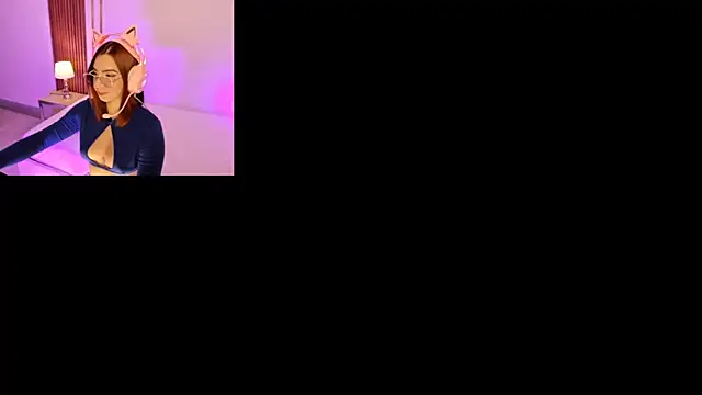 Snapshot of CamilaVegas_ chatting on July 28, 2026, 1:54 pm CamilaVegas online show from July 28, 2026, 1:54 pm