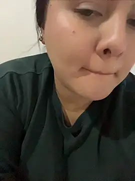 Snapshot of SabrinaVega chatting on June 9, 2026, 10:10 pm SabrinaVega online show from June 9, 2026, 10:10 pm