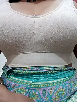 cute-mahek online show from August 4, 2026, 12:08 pm