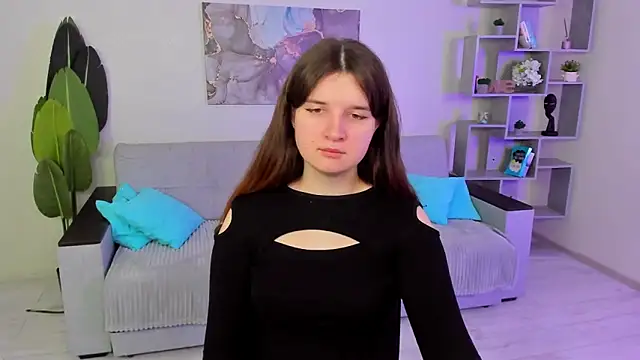 BonneyLove online show from March 17, 2025, 2:45 pm