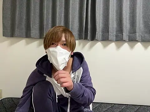 Snapshot of onimakura chatting on March 31, 2026, 2:06 pm onimakura online show from March 31, 2026, 2:06 pm