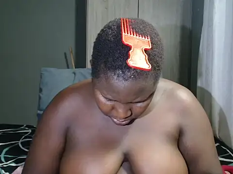 Snapshot of WetwetPussy31 chatting on June 13, 2026, 2:31 am WetwetPussy31 online show from June 13, 2026, 2:31 am