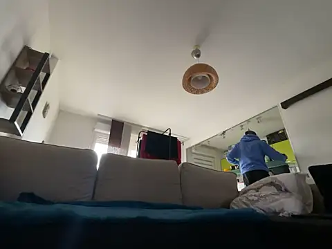 Rebeu313 online show from January 6, 2025, 2:36 pm