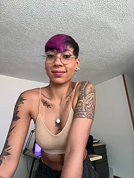 Snapshot of MiaMorgan_ chatting on May 31, 2026, 2:46 pm MiaMorgan online show from May 31, 2026, 2:46 pm